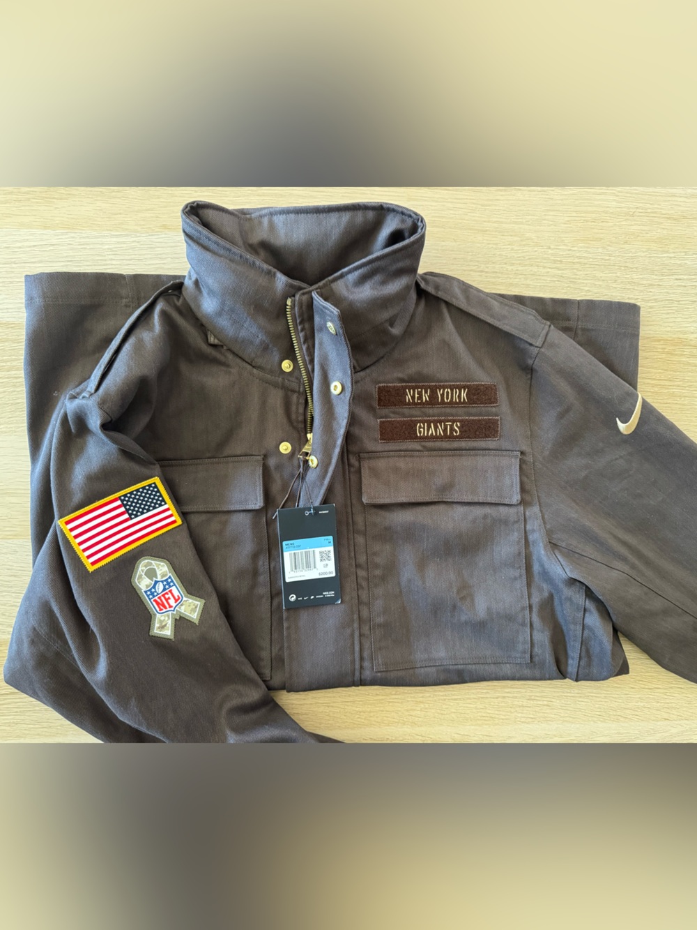 Nike New York Giants Salute to Service Sideline Jacket - New With Tags (Size M)